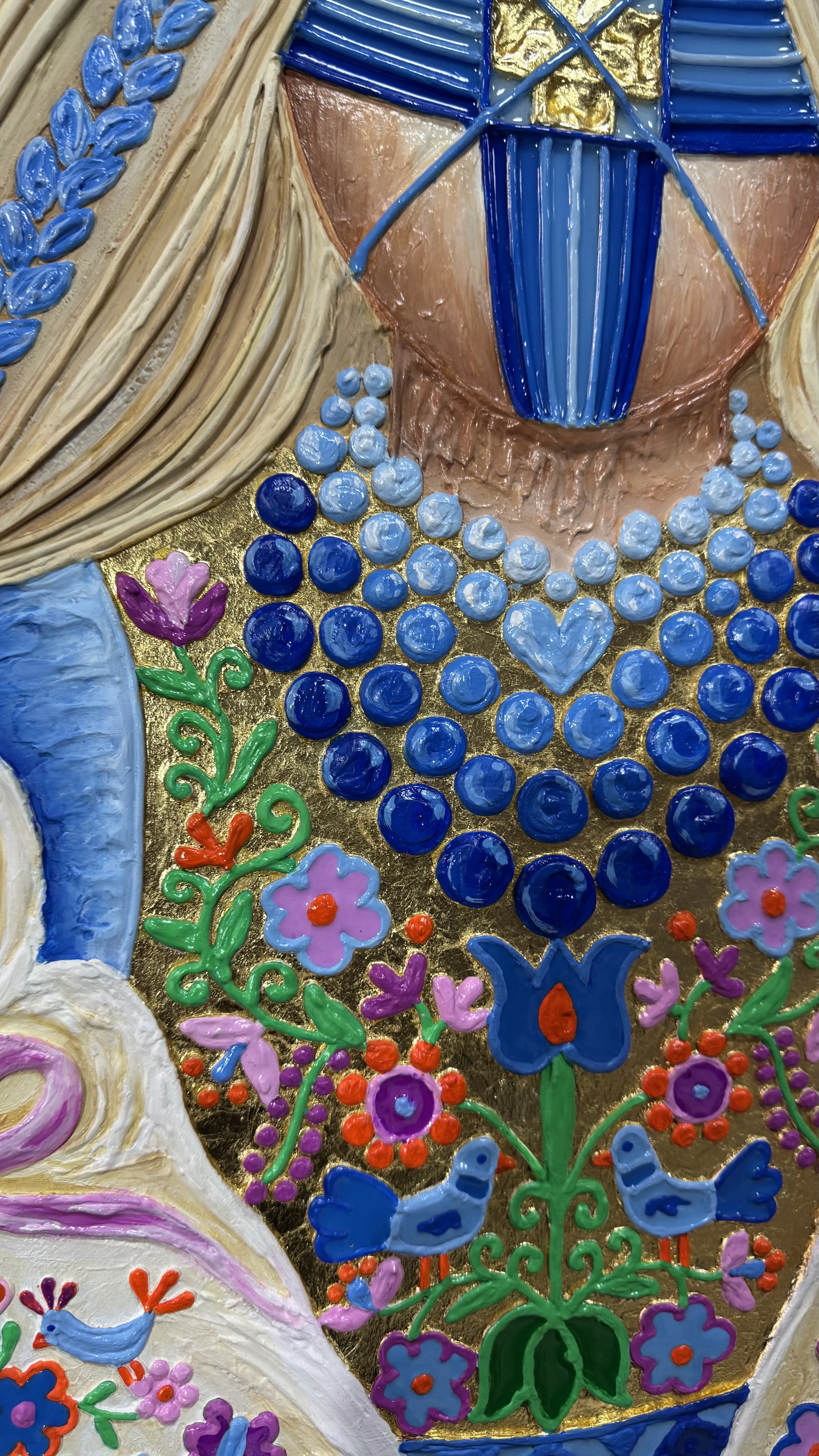 Image of Щастя by Kateryna Zubik, size: 95х125 см , made of Мдф, текстурна паста, епоксидна смола, акрил, поталь, Mixed media medium, from Україна, Львів, part of the Мотанка series Photo 7 of 18.
