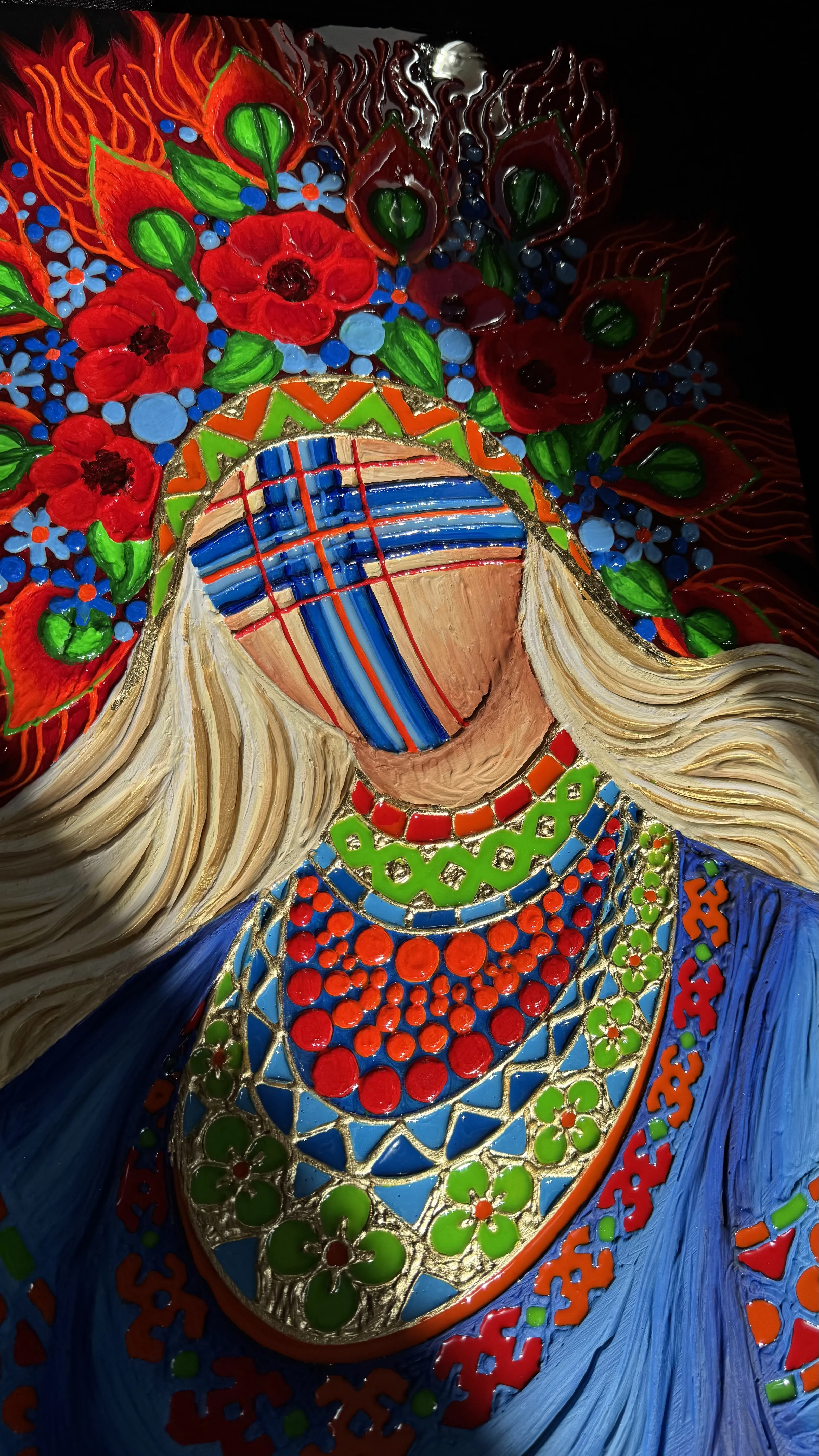 Image of Цвіт вогню  by Kateryna Zubik, size: 40х60 см , made of Мдф, текстурна паста, епоксидна смола, акрил, поталь, Mixed media medium, from Україна, Львів, part of the Мотанка series Photo 5 of 7.