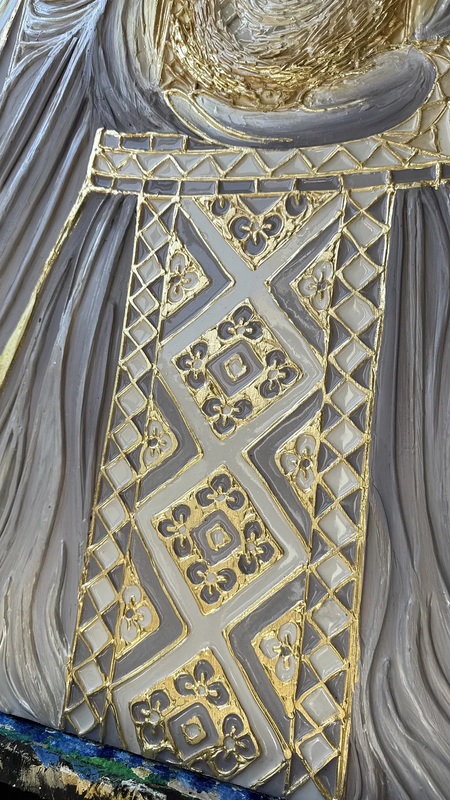 Image of Світло крізь грозу  by Kateryna Zubik, size: 110х140 см , made of Мдф, текстурна паста, епоксидна смола, акрил, поталь, Mixed media medium, from Украіна, Львів, part of the Мотанка series Photo 10 of 16.