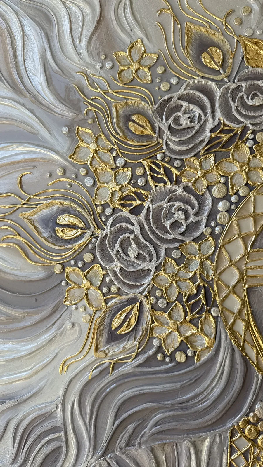 Image of Світло крізь грозу  by Kateryna Zubik, size: 110х140 см , made of Мдф, текстурна паста, епоксидна смола, акрил, поталь, Mixed media medium, from Украіна, Львів, part of the Мотанка series Photo 15 of 16.