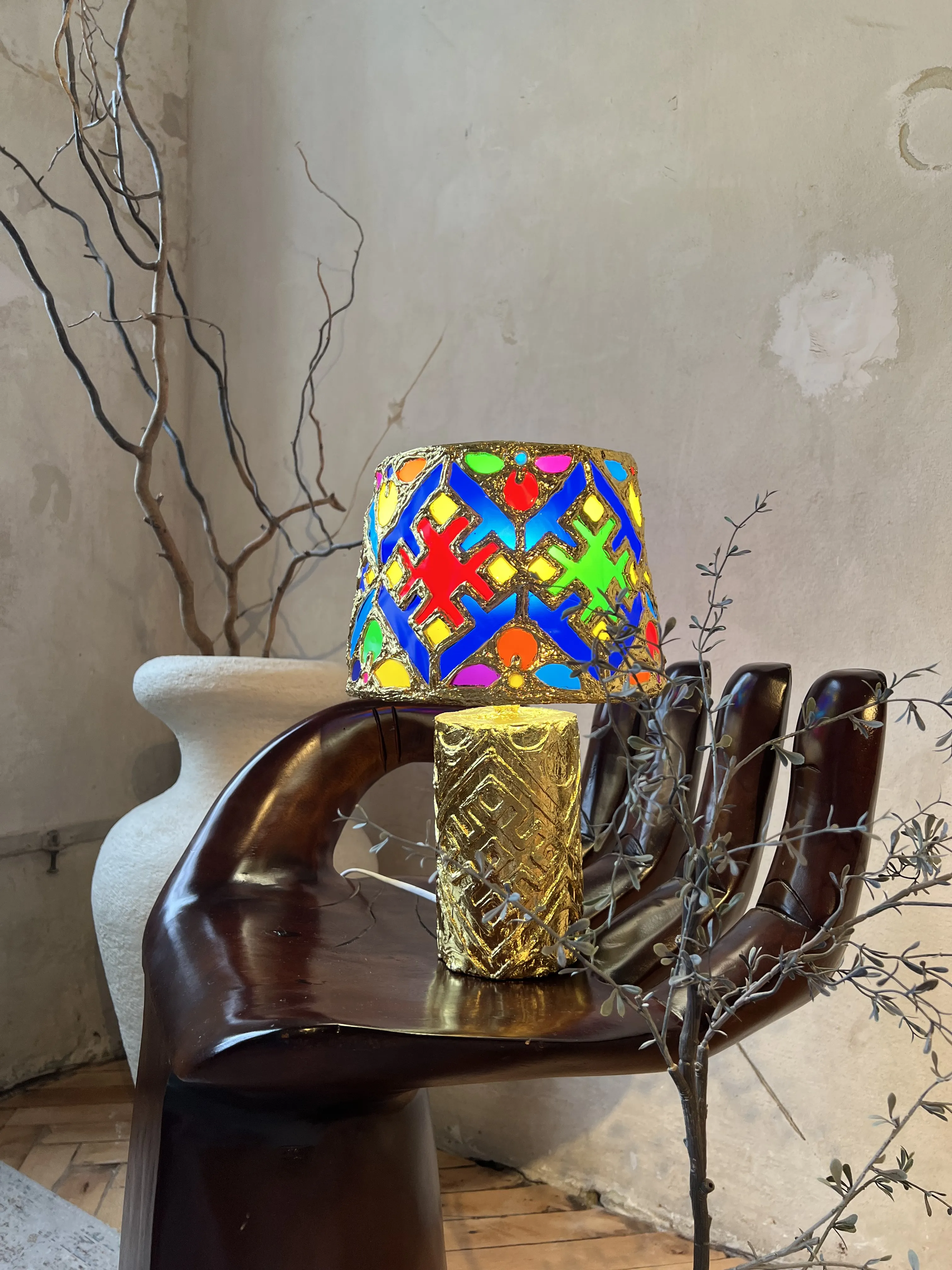 Image of Файне світло  by Kateryna Zubik, size: 45х30 см , made of Кераміка, оракал, текстурна паста , поло золота , лампа , Mixed media medium, part of the файне світло series, priced at $350 (≈ 15,680 грн) Photo 6 of 12.